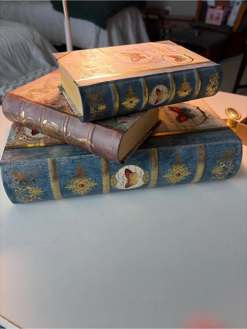 Vintage style Decorative Book Box Floral Butterfly design secret storage small b